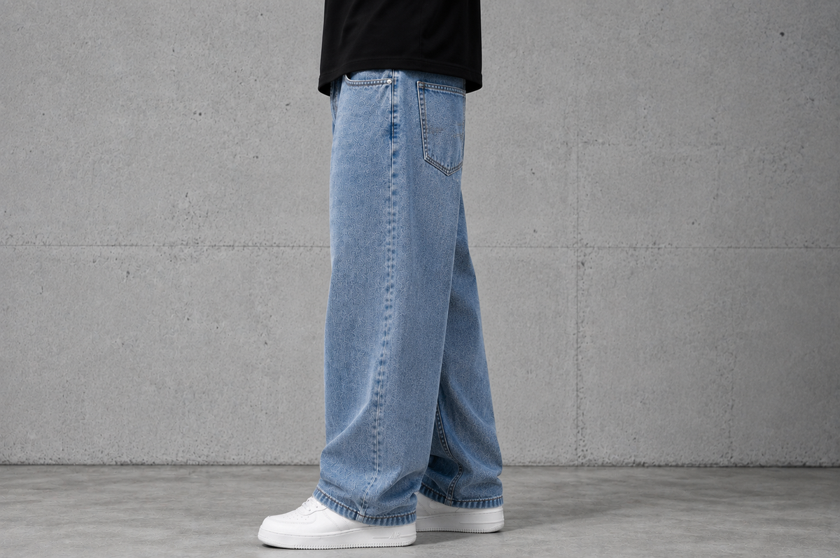 Washed blue baggy
